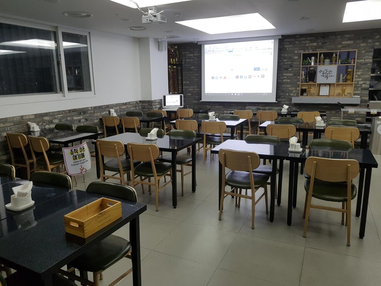 Venture Hotel Gwangju Metropolitan City Bagian luar foto